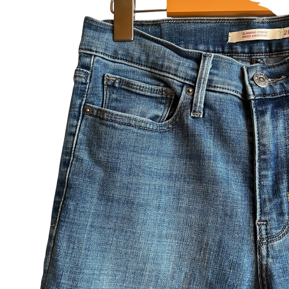 Levi’s Slimming Straight Jeans Dark Wash 28 Lavender Hill - Picture 5 of 15